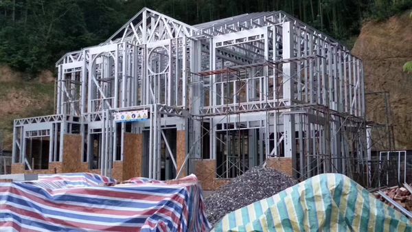 冷彎型鋼建筑輕鋼房屋資料匯總(圖1) 睿婕輕鋼別墅