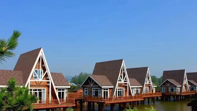 度假酒店也可以做輕鋼結(jié)構(gòu)的嗎?水上七星級輕鋼度假酒店!(圖7) 睿婕輕鋼別墅