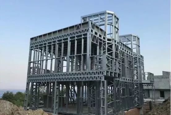 自建房到底用輕鋼or鋼筋混泥土結(jié)構(gòu)or木質(zhì)結(jié)構(gòu)(圖5) 睿婕輕鋼別墅