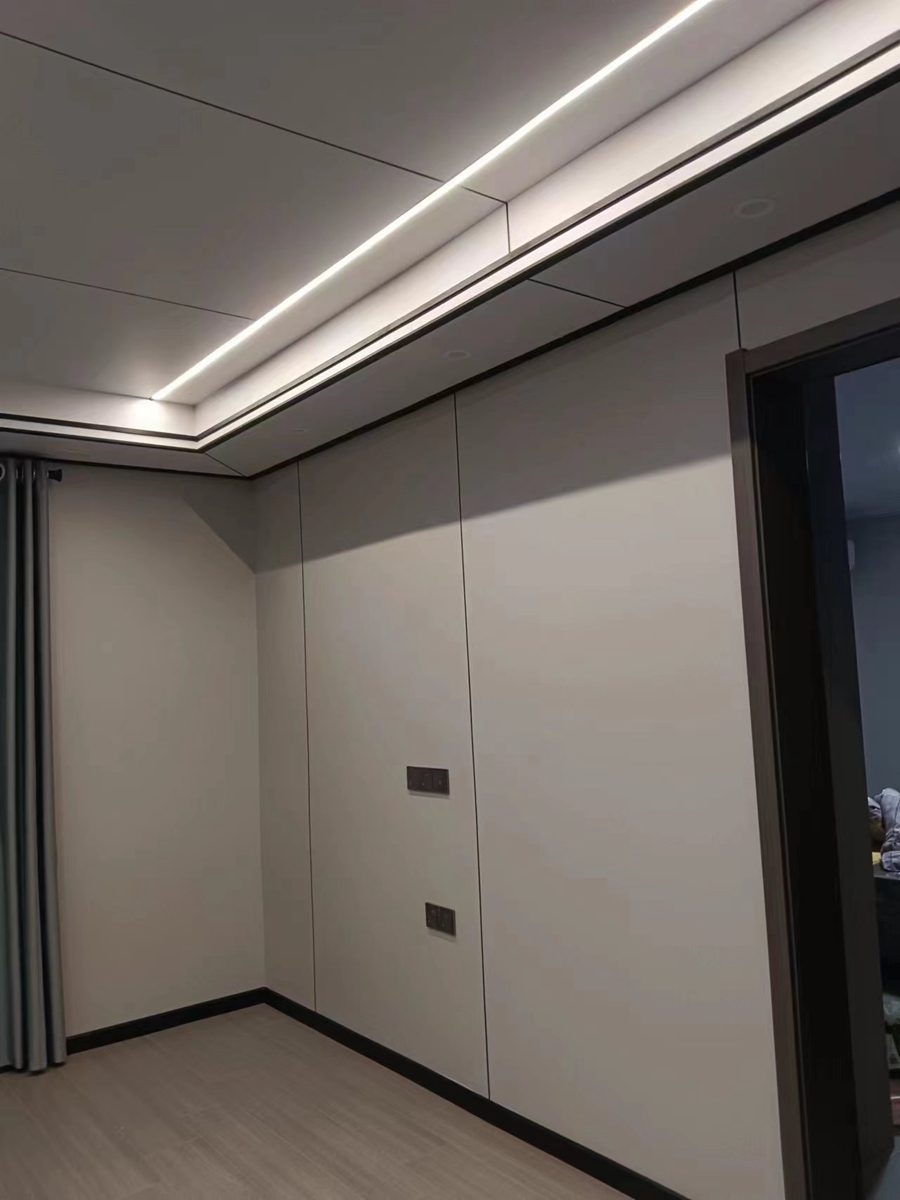 輕鋼別墅室內(nèi)鋪木地板好做嗎？